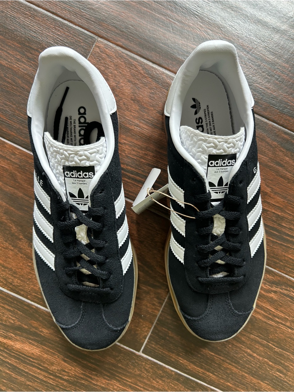 adidas Gazelle Bold Womenās Low Top Sneaker Black Gum IE0876 size 8